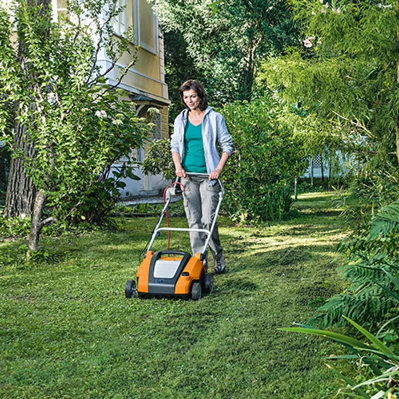 attrezzi-per-una-buona-cura-del-prato