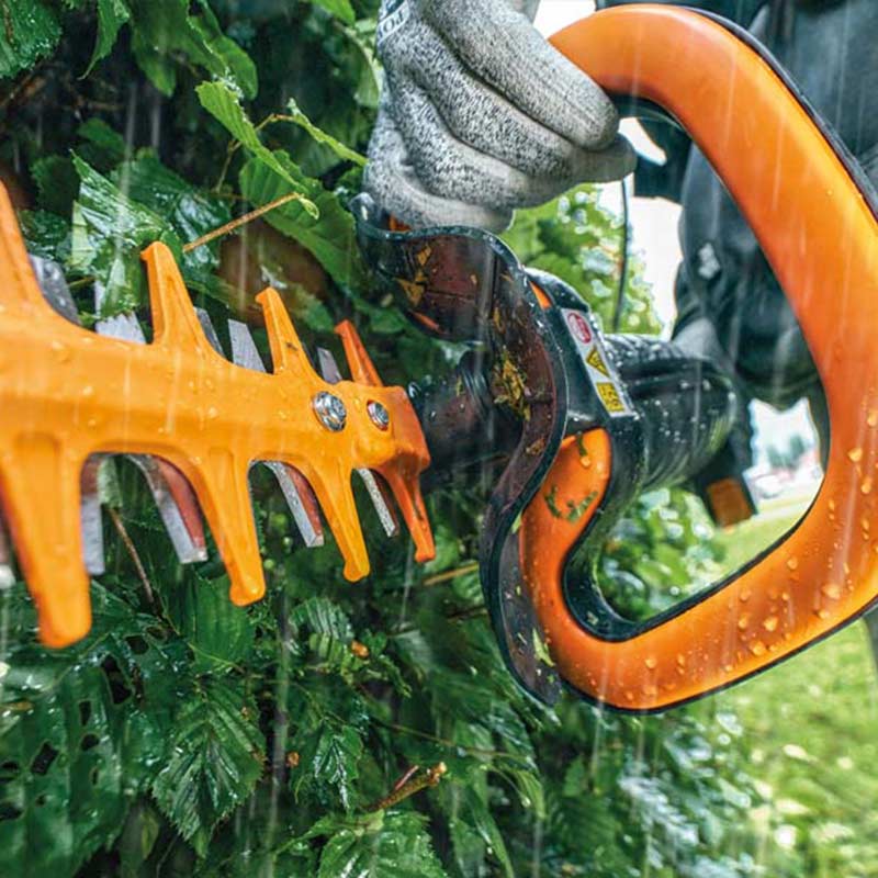 tagliasiepi-ergonomici-maneggevoli-leggeri