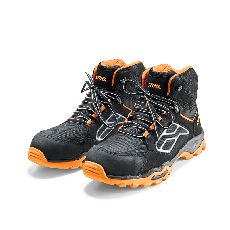 scarpe-antinfortunistiche-per-cura-del-verde